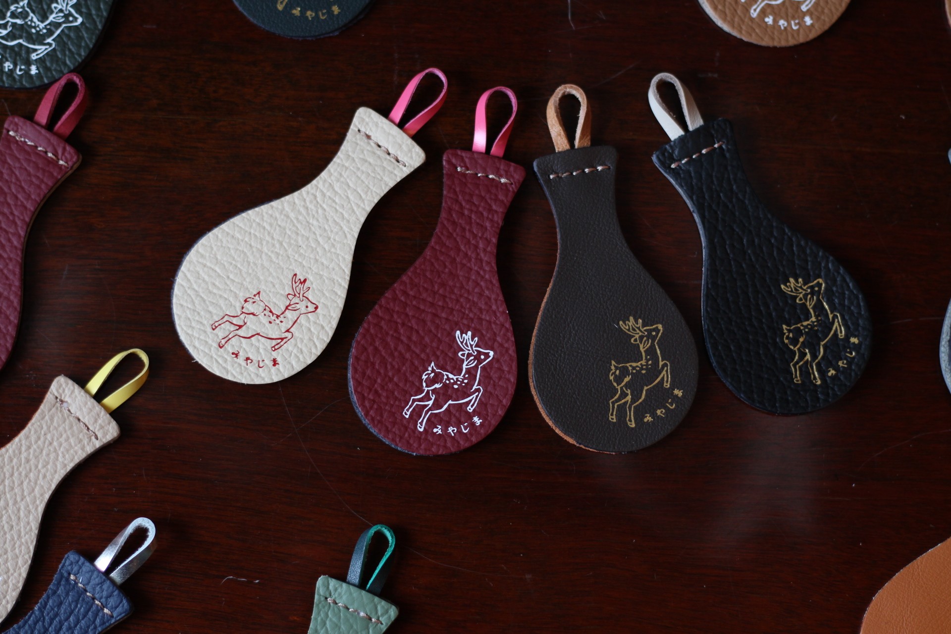 宮島土産にいかがでしょうか?